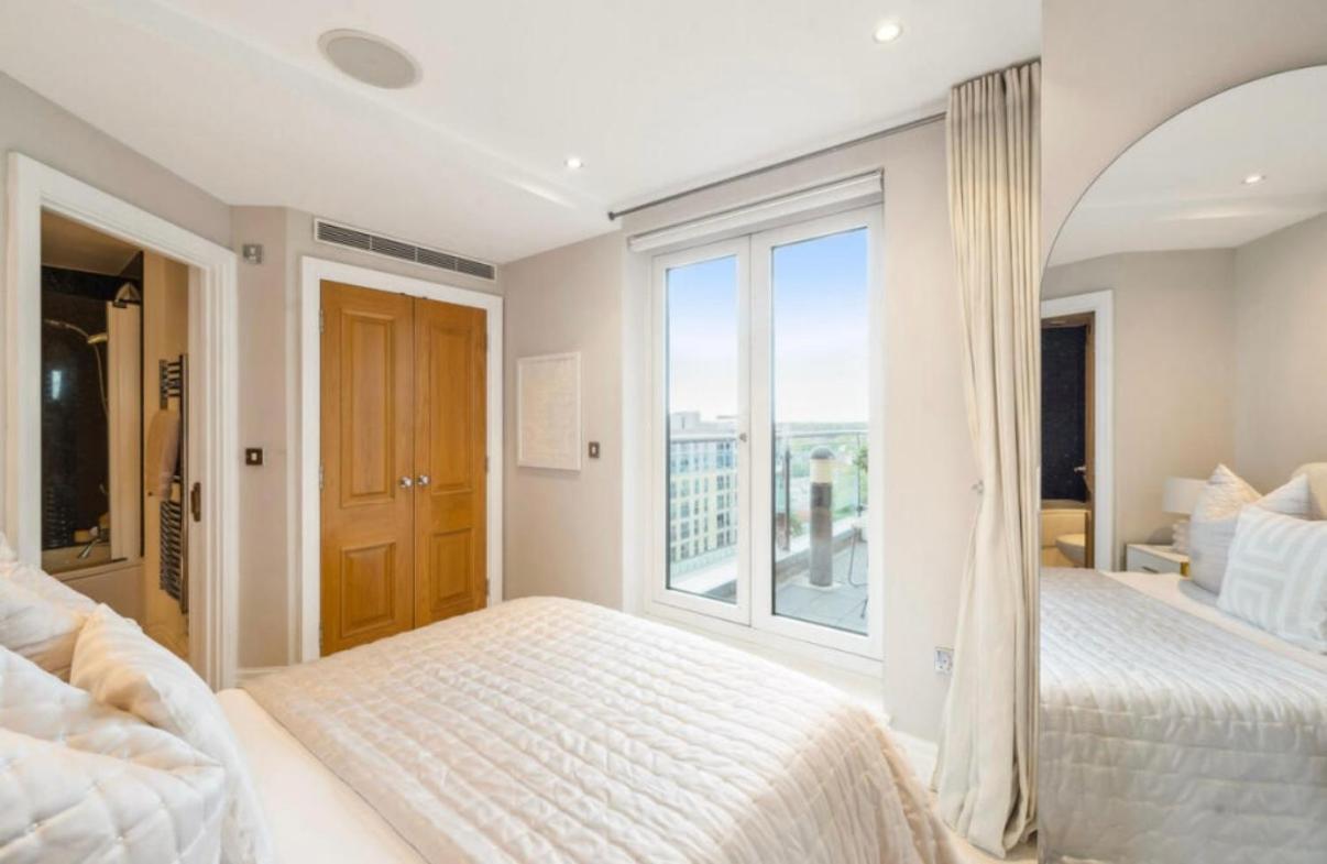 Chelsea Harbour Two En-suite Bed Apartment London